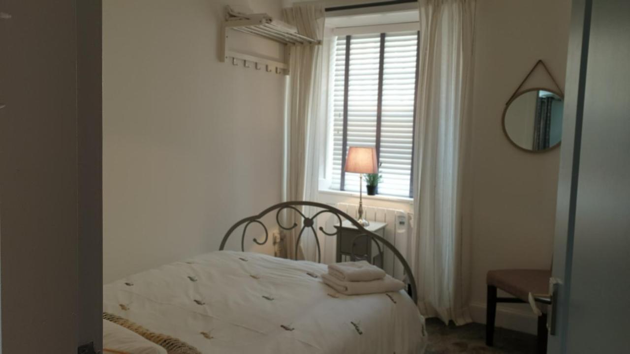 24 east green. Anstruther Buitenkant foto